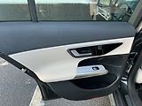 Mercedes-Benz Třídy E 220 d ALLTERRAIN 4MATIC - náhled 23