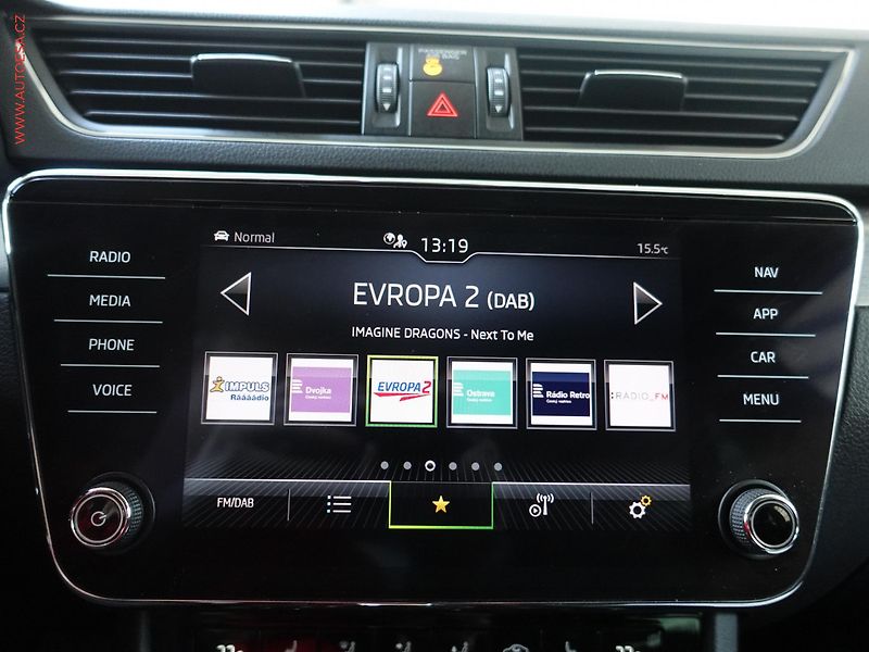 Škoda Superb (2021) 1.5 TSi, 2.maj,ČR, Style - fotka 19 z 28