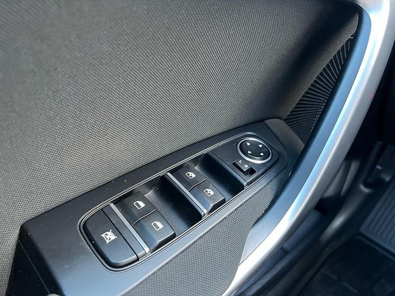 Kia Ceed (2019) SW 1.6CRDi Fresh! ČR! Tažné! - fotka 21 z 28