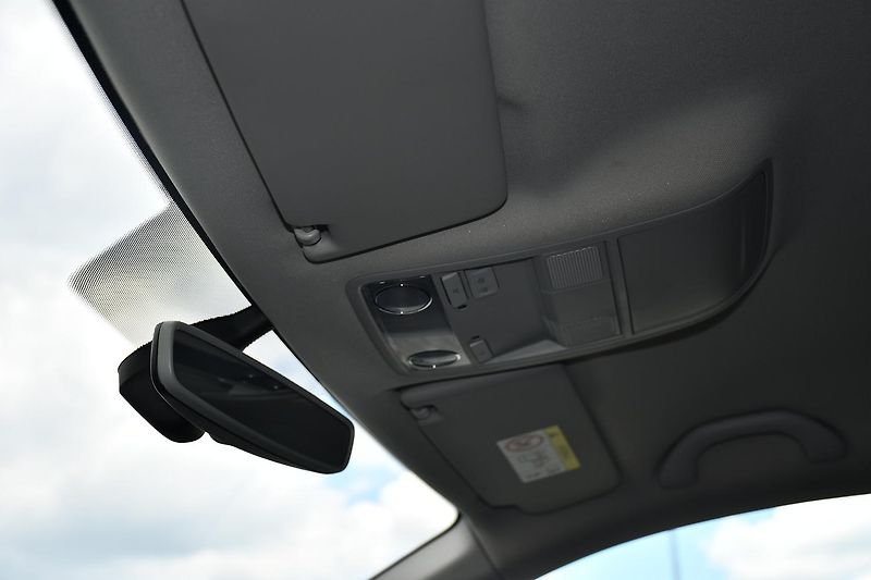 Škoda Octavia 2.0TDi STYLE VIRTUAL ACC ČR - fotka 46 z 54