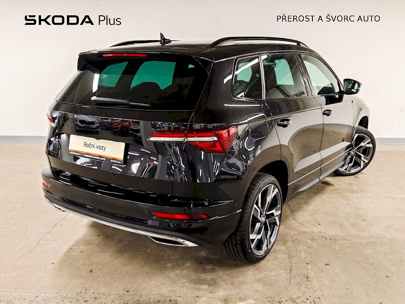 Škoda Karoq (2025) 1.5 TSI 110 kW DSG Sportline - fotka 2 z 32