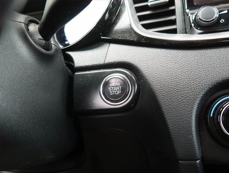 Kia Ceed (2022) Gold 1.5 T-GDI, Serv.kniha - fotka 18 z 19