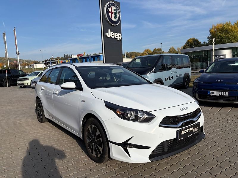 Kia Ceed 1.5 T-GDi SW 7DCT SPIN - fotka 2 z 10