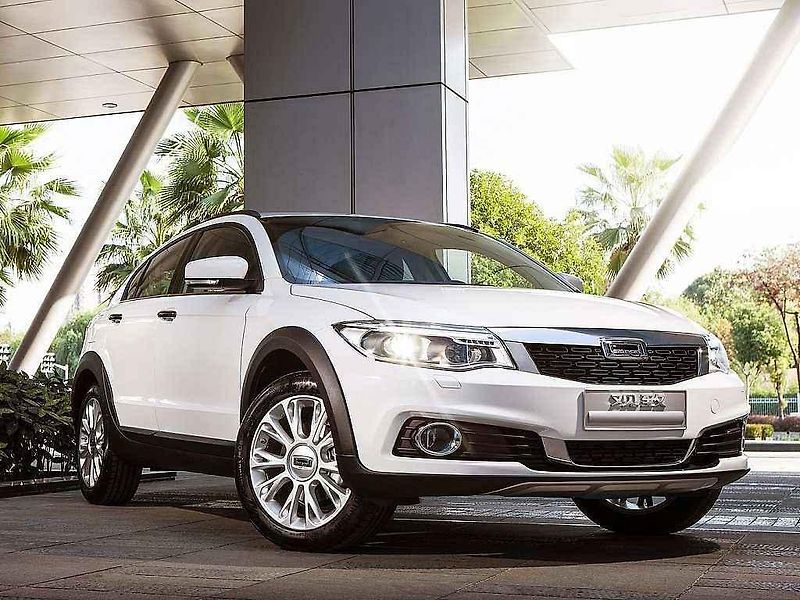 Qoros 3 City SUV.