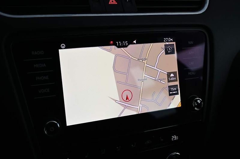 Škoda Octavia (2018) 1.5 CLEVER Tažné TSI - fotka 15 z 33