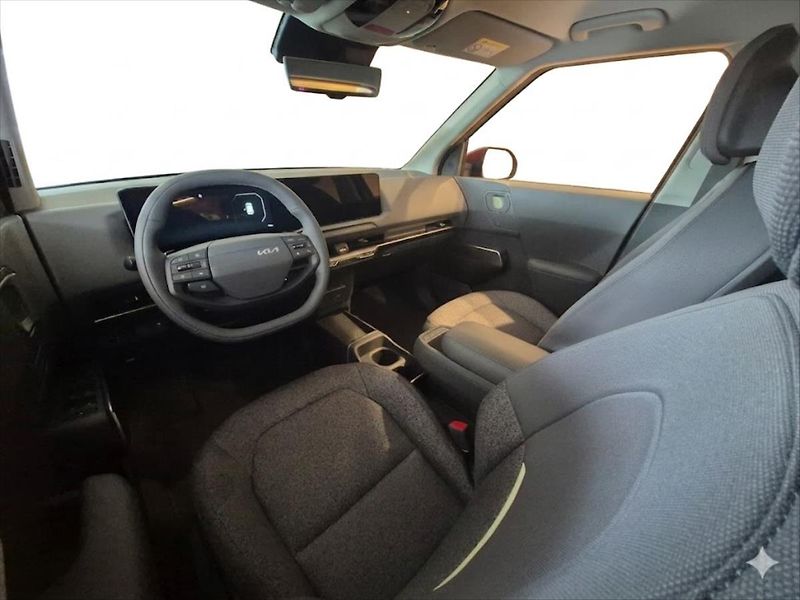 Kia EV2 (2026) 1,0 QV1 4P 4x2 AIR 108 KW + 42 - fotka 2 z 3