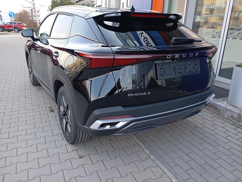 Omoda 5 (2026) 1.6 tGDI 108kW Premium - fotka 47 z 49