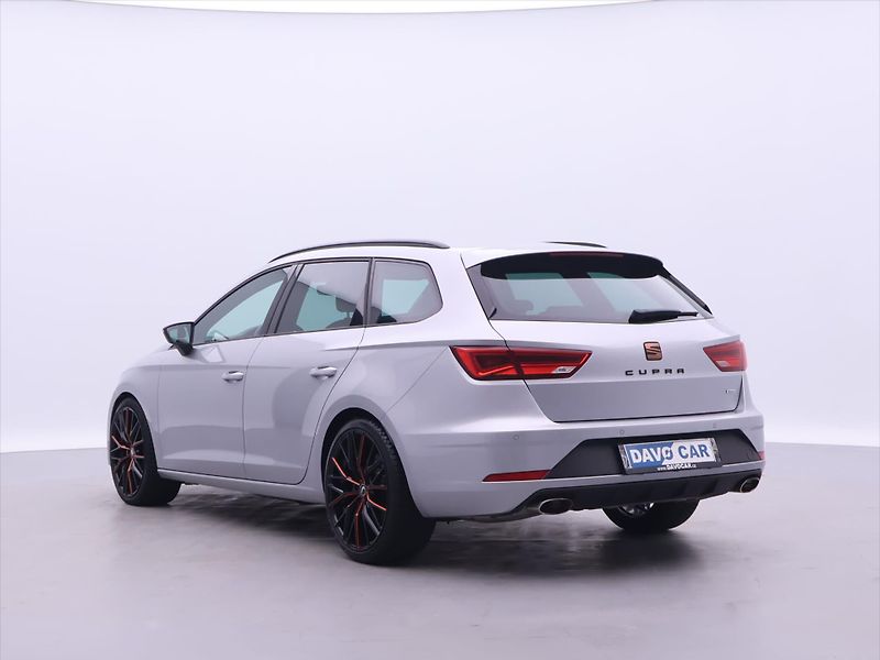 Seat Leon 2,0 TSI Cupra 221kW 4Drive DSG - fotka 5 z 38