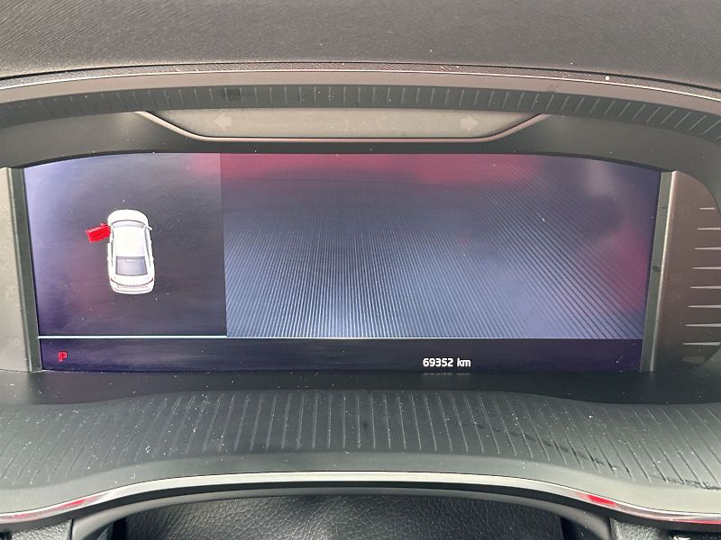 Škoda Octavia (2023) 1.5 TSI M-HEV DSG Sportline - fotka 6 z 35