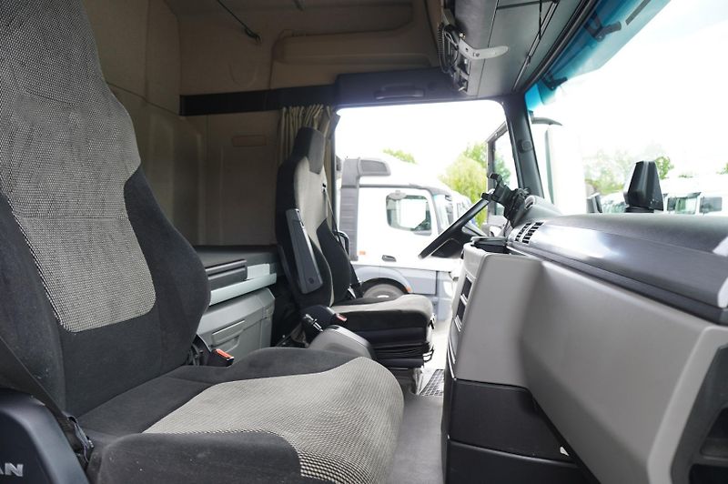 MAN TGX (2021) 18.470 4x4H tractor unit - fotka 13 z 15