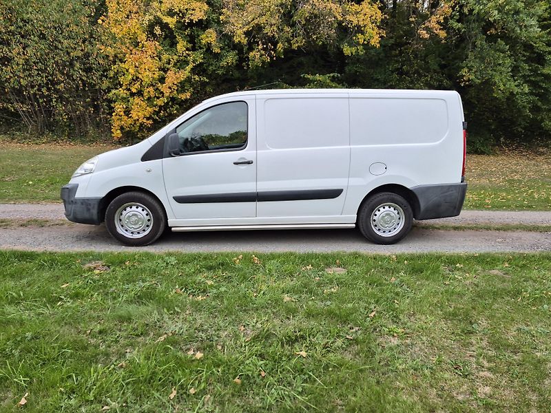 Toyota ProAce (2015) 2.0Hdi Long Tažné - fotka 5 z 20