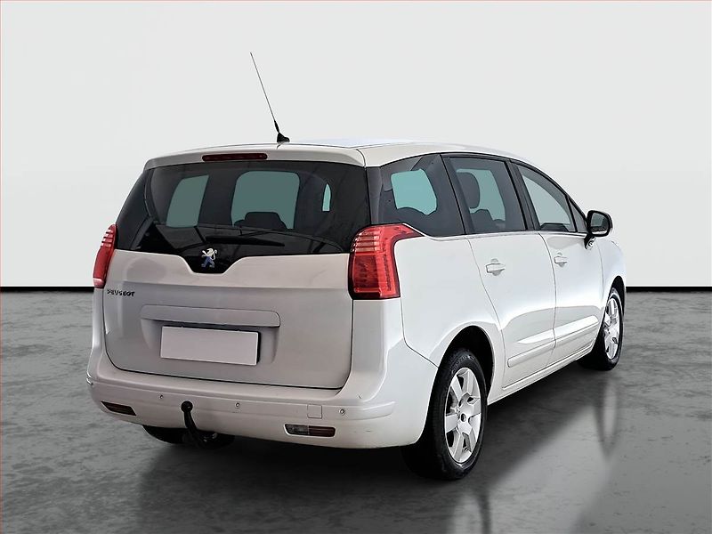 Peugeot 5008 (2011) 1.6 HDi, Serv.kniha, Tempomat - fotka 5 z 14