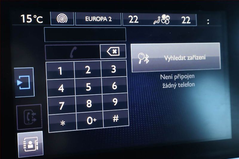 Peugeot 308 (2017) 1.6 BlueHDi, Serv.kniha, Navi - fotka 17 z 26