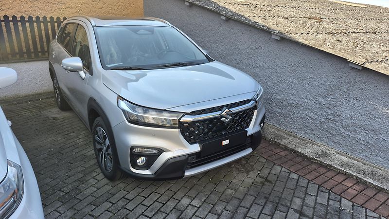 Suzuki S-Cross (2025) 1.4 ELEGANCE 4×4 Panorama - fotografie inzerátu