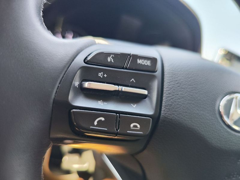 Hyundai i30 1.0 T-GDI/88kW Comfort - fotka 20 z 26