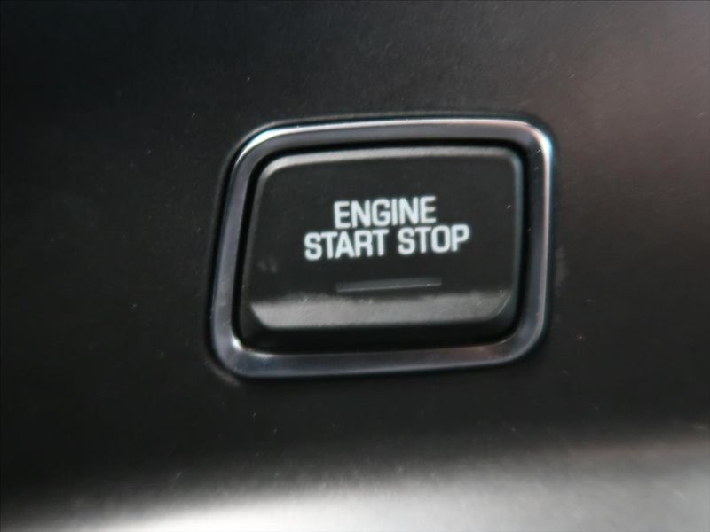 Chevrolet Corvette 6,2 V8 466HP TARGA 43 200 KM - fotka 21 z 35