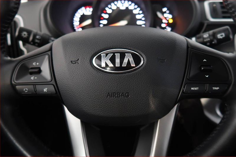 Kia Rio (2016) 1.25 CVVT, Park. senzory - fotka 15 z 15