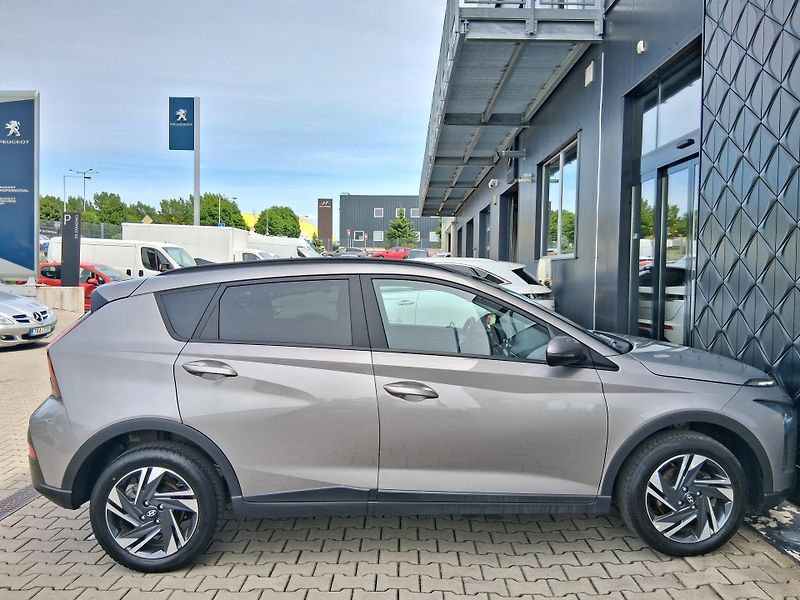 Hyundai Bayon SMART CLIMATE 1.0 T-GDi 74 kW - fotka 9 z 25