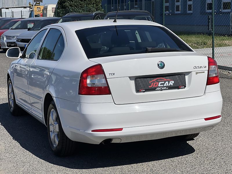 Škoda Octavia 1.6TDi 77kw TEMPOMAT ALU ČR  - fotka 5 z 35