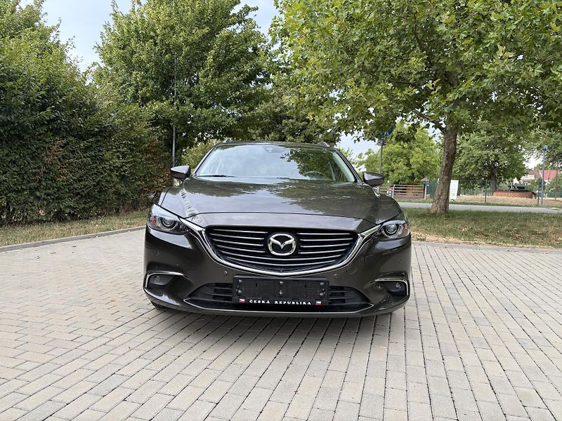 Mazda 6 2.2 D SKYACTIVE 110kw - fotka 17 z 31