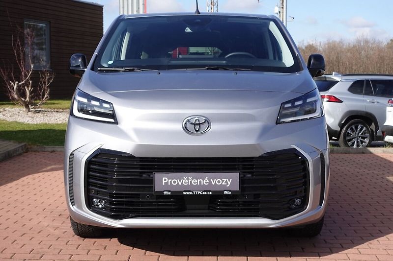 Toyota ProAce Verso 2.0L Diesel 144 PS 5D L1 6 MT - fotka 2 z 34