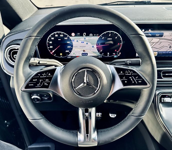 Mercedes-Benz Třídy V (2025) 300d EXCLUSIVE 4M XL AIRMATIC - fotka 25 z 34