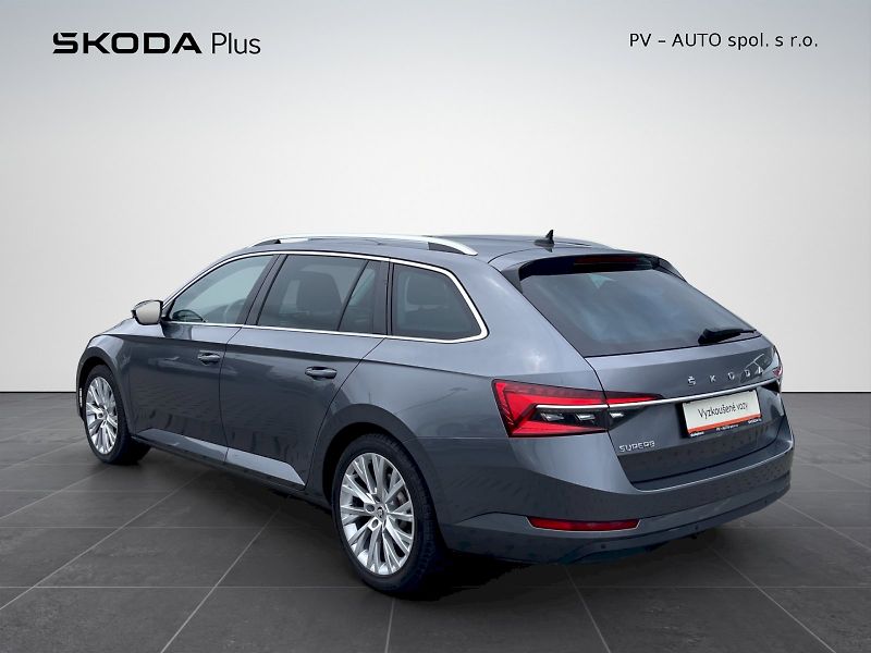 Škoda Superb (2022) 2.0 TDI 147kW DSG Style Plus c - fotka 28 z 35