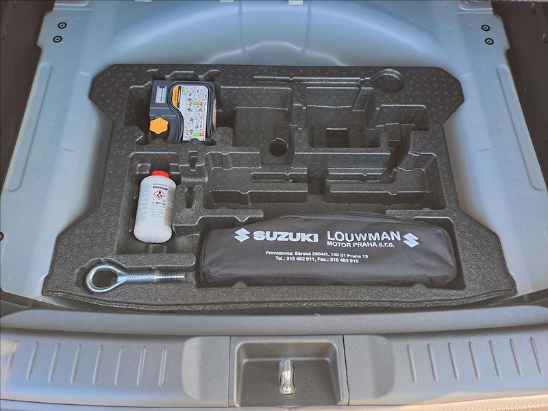 Suzuki Vitara (2026) 1,4 Premium AllGrip MY25 - fotka 18 z 19