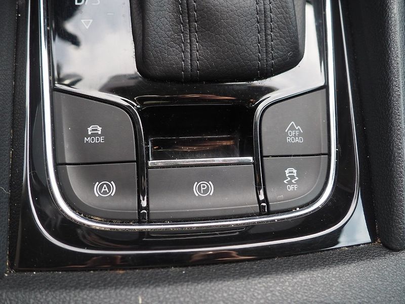 Škoda Kodiaq (2018) 2.0 TDI, 140 kW, 4x4, AT - fotka 40 z 42