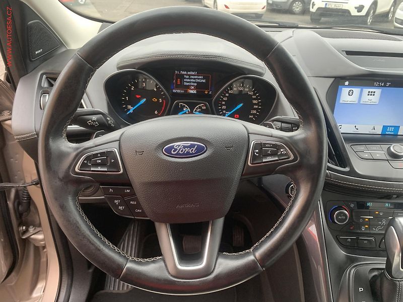 Ford Kuga (2017) 2.0TDCi 4x4, Vignale, AT, - fotka 13 z 21