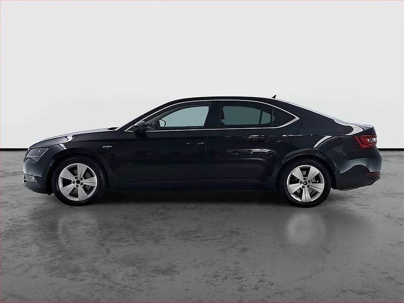 Škoda Superb (2017) Laurin&Klement 2.0 TDI 4x4 - fotka 3 z 21