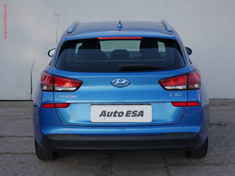 Hyundai i30 (2017) 1.6CRDi, ČR - fotka 5 z 14