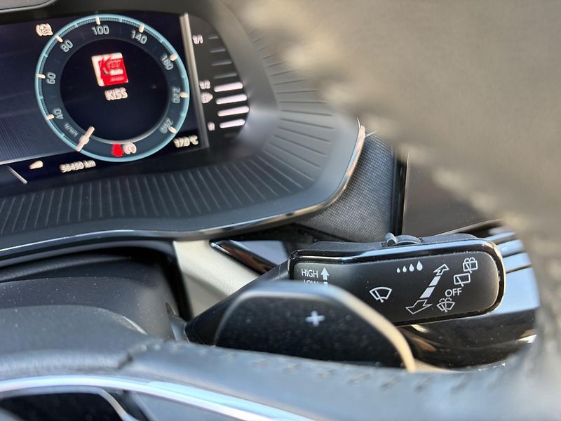 Škoda Octavia (2023) STYLE PLUS iV PLUG-IN-HYBRID - fotka 26 z 33