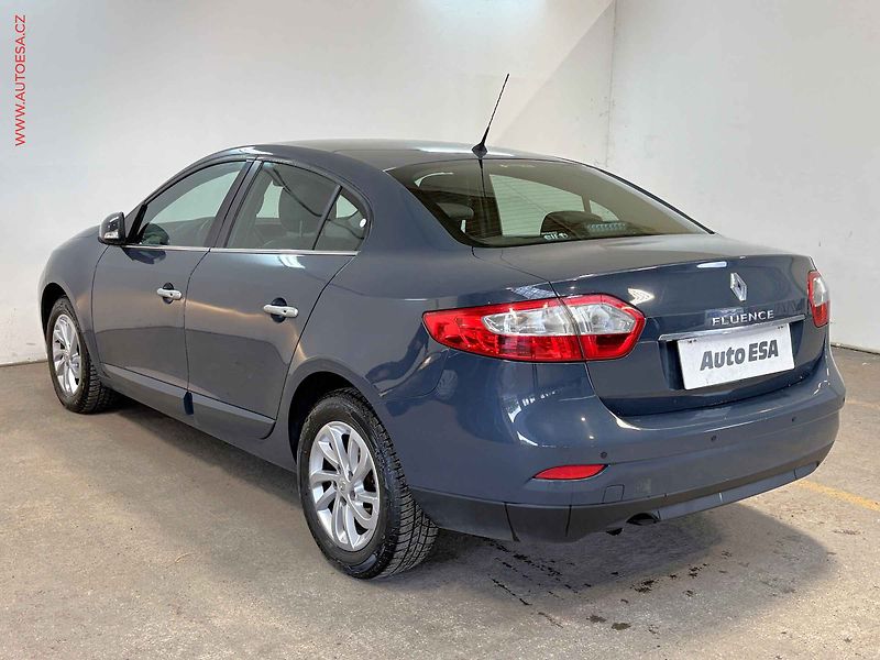 Renault Fluence (2013) 1.6i, ČR, Temp, park.asistent - fotka 6 z 15