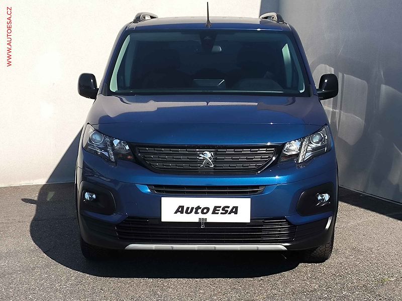 Peugeot Rifter (2023) 1.5HDi, GT LINE, navi, kamera - fotka 2 z 23