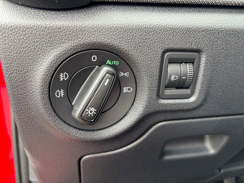 Škoda Fabia (2025) SELECTION 1.0 MP 59 kW M5F - fotka 18 z 30
