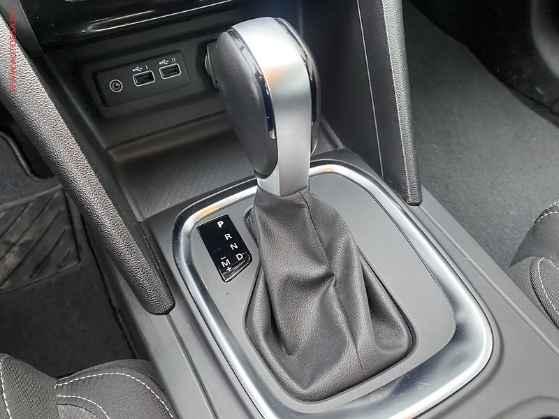 Renault Mégane (2023) 1.5dCi, AT, navi, LED - fotka 17 z 17
