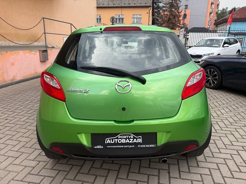 Mazda 2 (2008) 1.3 - fotka 3 z 12