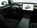 Tesla Model Y (2023) Long Range AWD 79kWh, SoH 90% - náhled 7