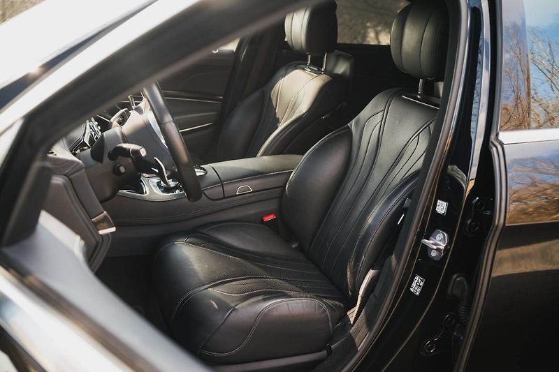 Mercedes-Benz Třídy S (2018) S 560 4MATIC L, S 560 4MATIC L - fotka 15 z 40