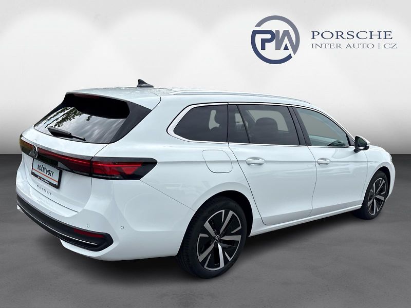 Volkswagen Passat 2.0 TDI DSG BUSINESS  110 KW - fotka 2 z 30