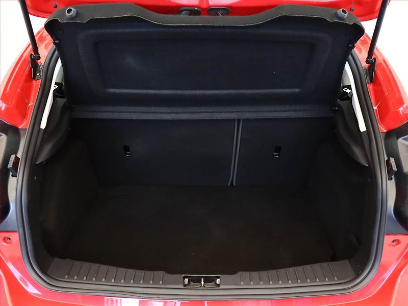 Ford Focus (2012) 1.6 i, Park. senzory - fotka 10 z 12