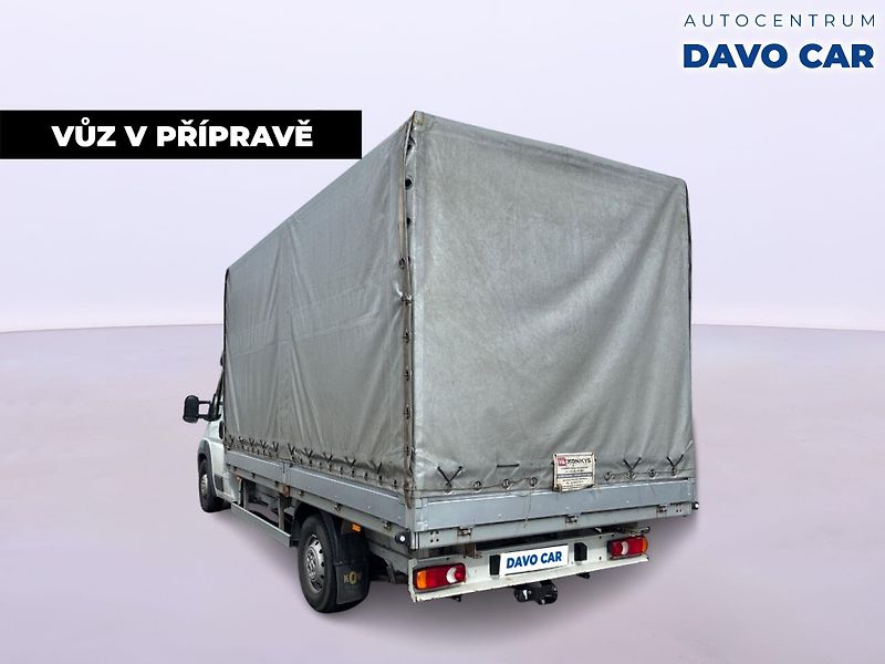 Peugeot Boxer 2,0 BlueHDI 120kW Spaní CZ DPH - fotka 4 z 12