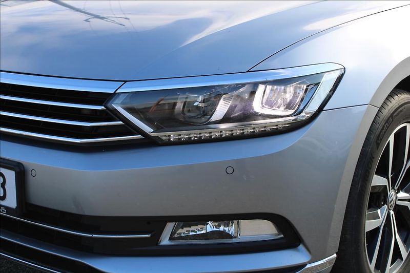 Volkswagen Passat 2,0 TDi  DSG, 4x4, HIGHLINE - fotka 24 z 31