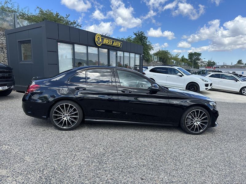 Mercedes-Benz Třídy C (2018) Mercedes-Benz C 43 AMG 2018 - fotka 8 z 20