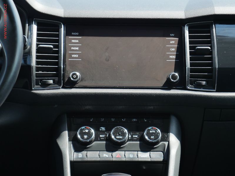 Škoda Kodiaq (2020) 2.0 TDi 4x4, Style, DSG, LED - fotka 11 z 25