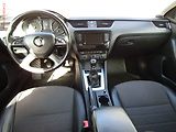 Škoda Octavia (2014) 2.0 TDi, 2.maj, AC, bixen - náhled 8