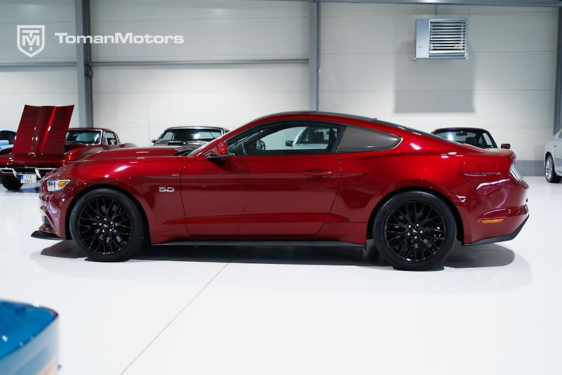 Ford Mustang (2016) GT, RECARO, 1majitel, NEHAV - fotka 8 z 26
