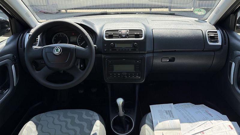 Škoda Fabia (2010) 1.4 16V*63kW*STYLE-EDITION*TOP - fotka 11 z 25