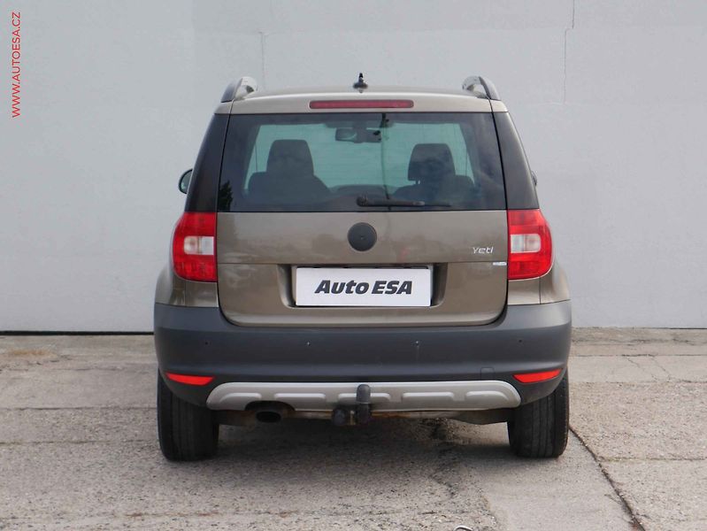 Škoda Yeti (2011) 1.2 TSI, Ambition - fotka 5 z 17